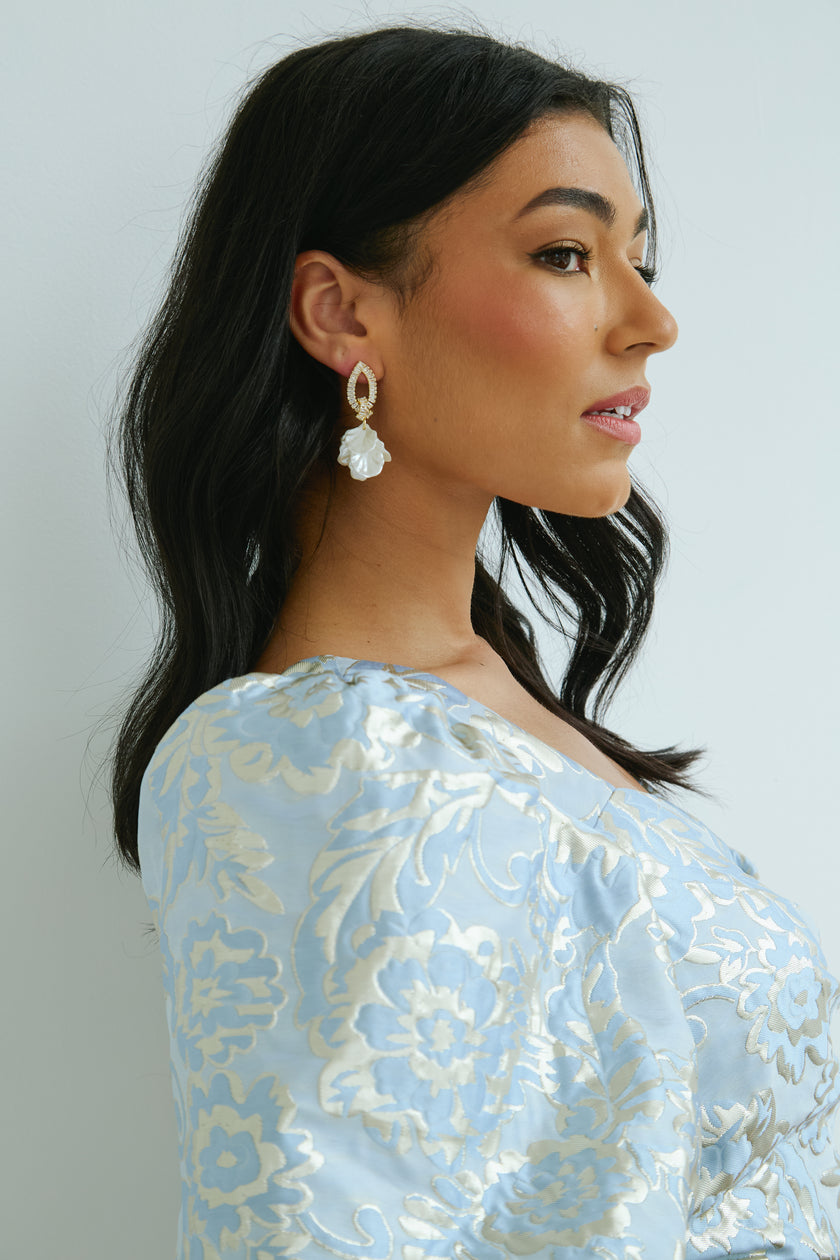 LEILANI PEARL FLOWER EARRINGS