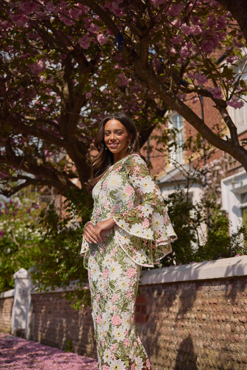 ROSALINE LACE FLUTED SLEEVE MIDI DRESS - PINK