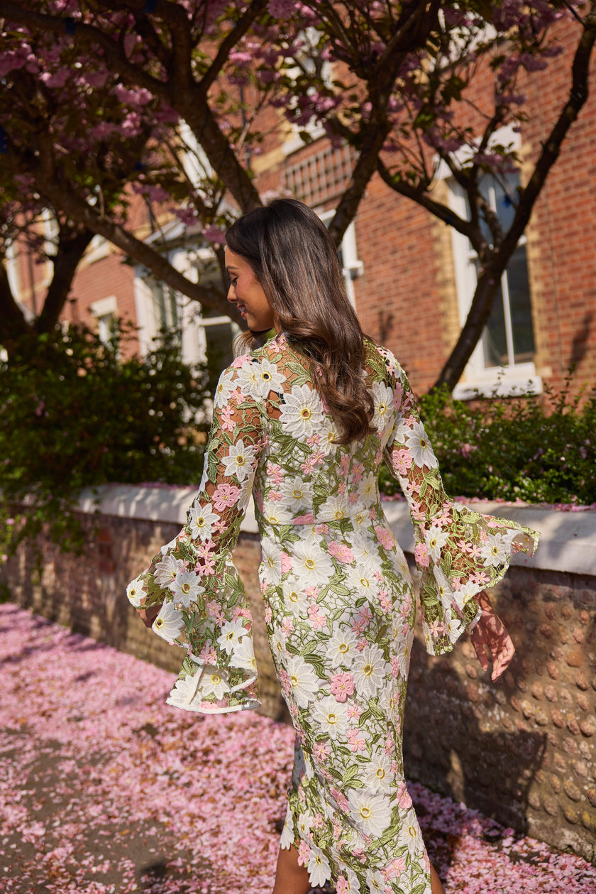 ROSALINE LACE FLUTED SLEEVE MIDI DRESS - PINK