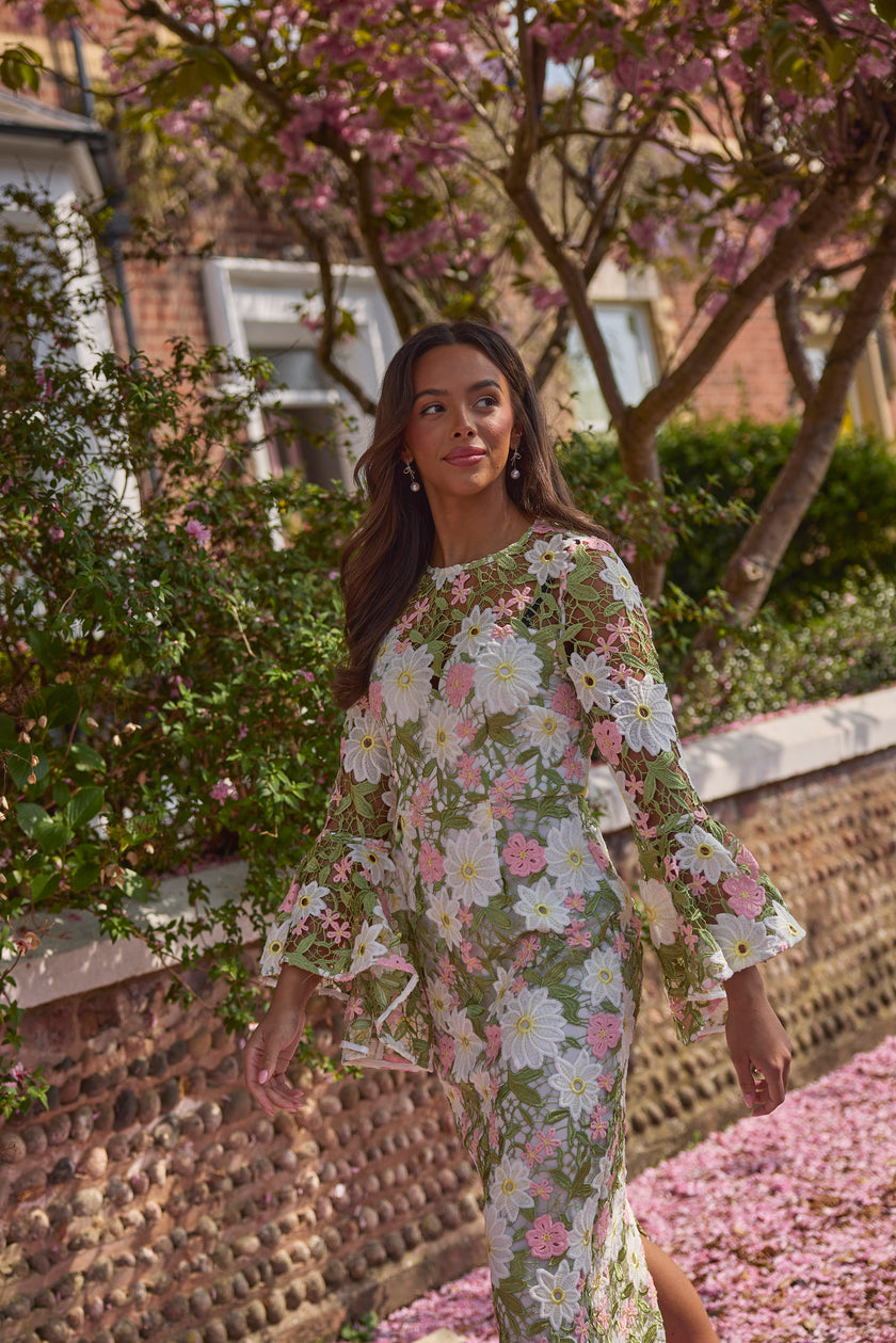 ROSALINE LACE FLUTED SLEEVE MIDI DRESS - PINK