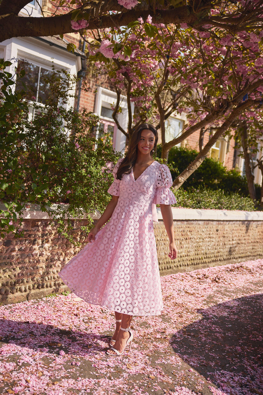 CALLIE LACE PUFF SLEEVE MIDI DRESS WTH BOW BACK - PALE PINK