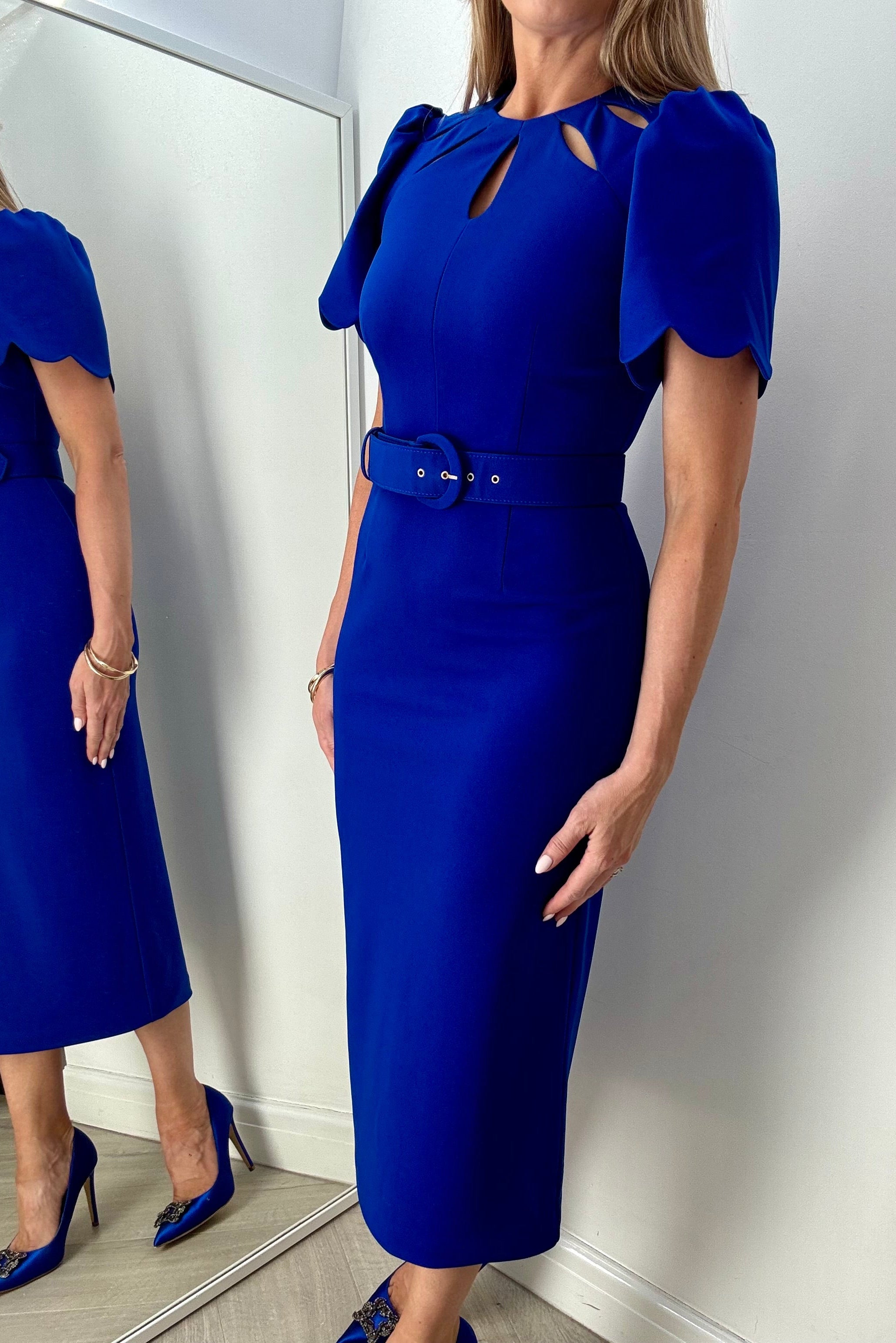 IMPERIAL SCALLOP SLEEVE BELTED MIDI - ROYAL BLUE