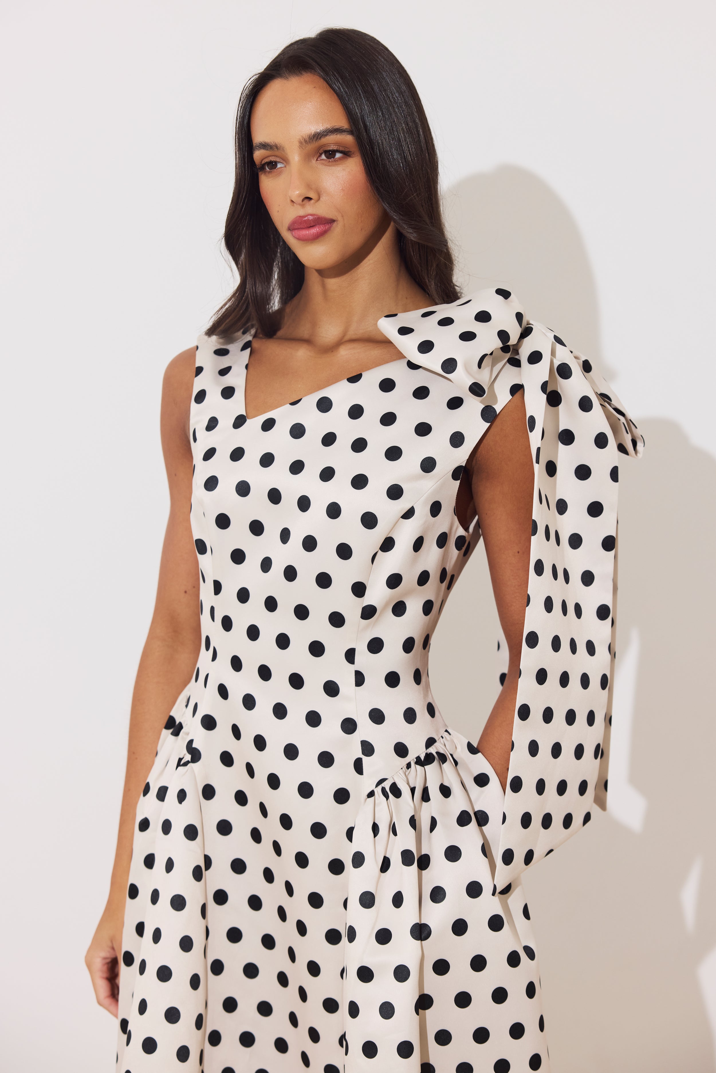 BEATRICE POLKA DOT BOW DRESS - CHAMPAGNE BLACK