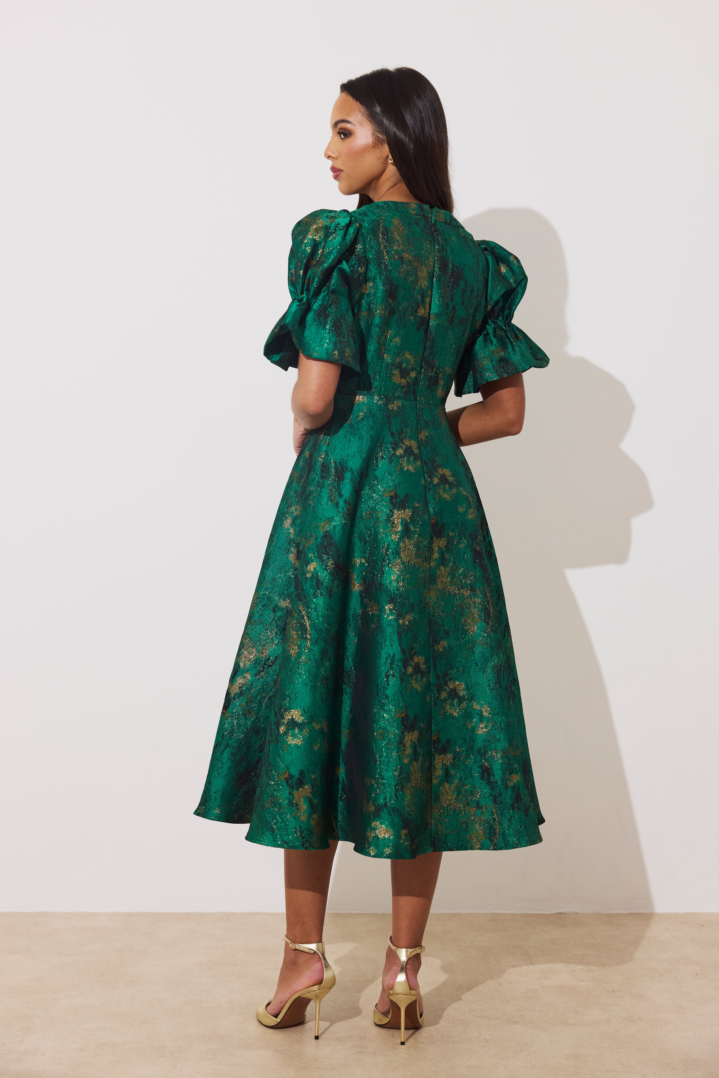 CALLIE METALLIC BOW FULL SKIRT MIDI DRESS - EMERALD GREEN
