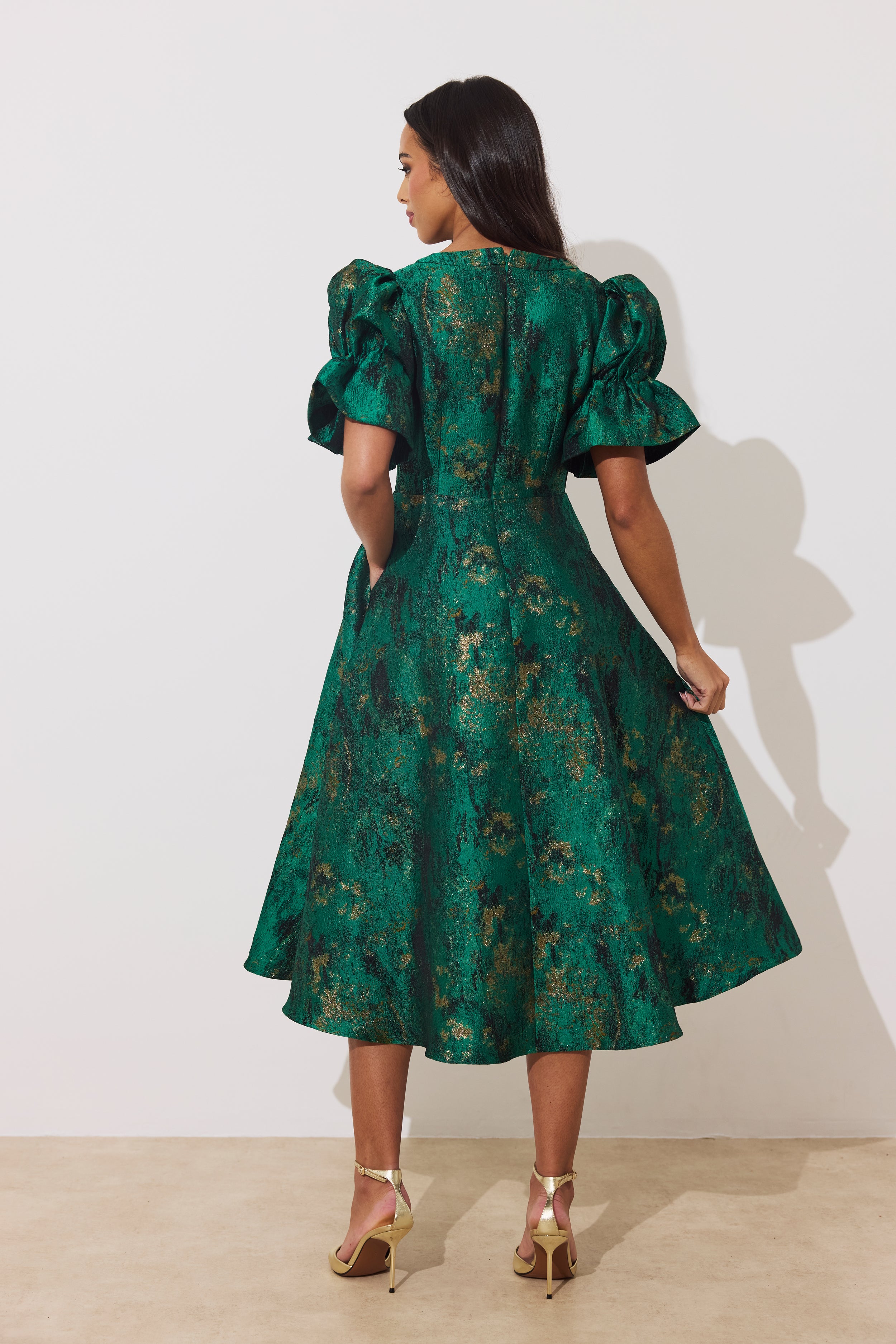 CALLIE METALLIC BOW FULL SKIRT MIDI DRESS - EMERALD GREEN