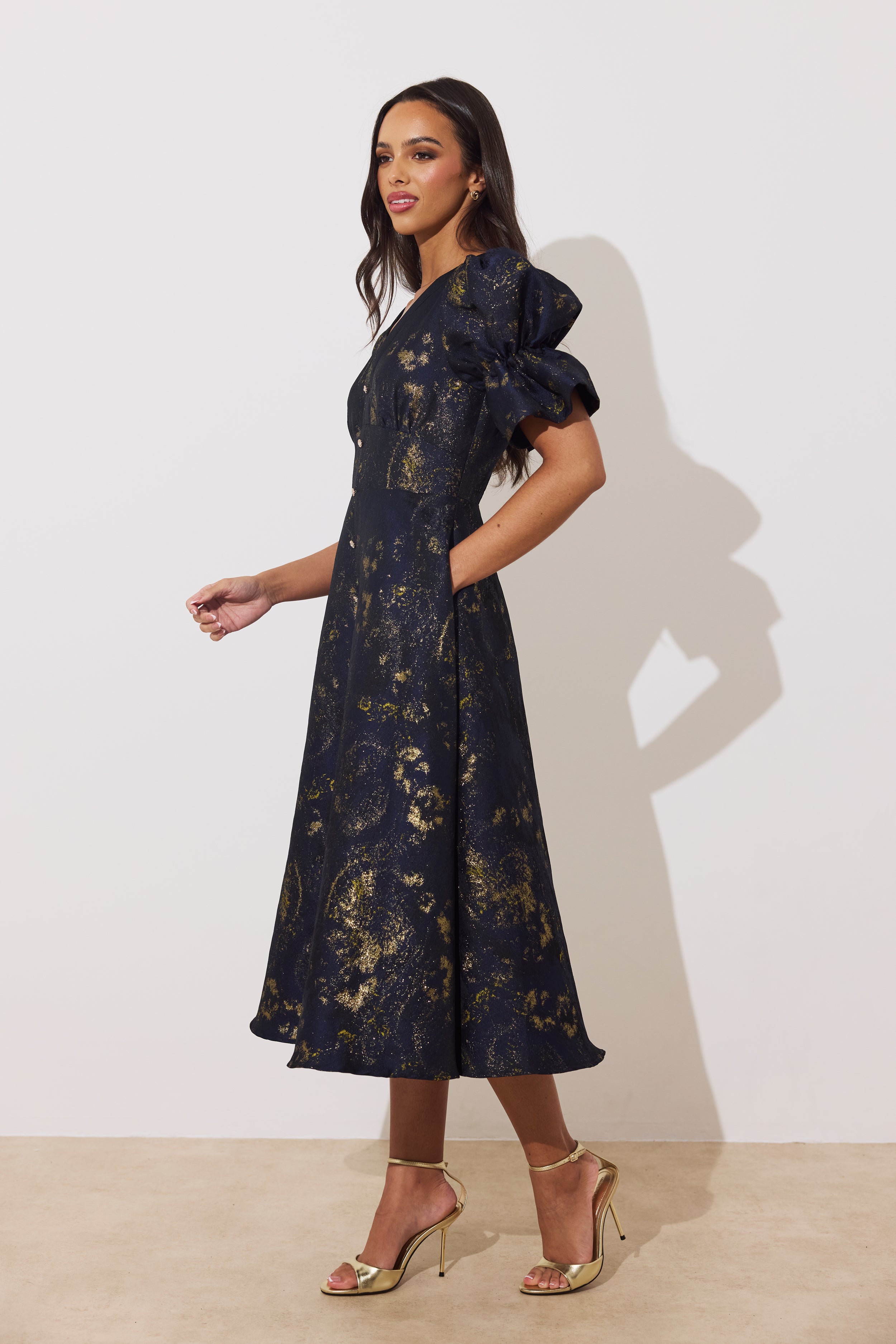 CALLIE METALLIC FULL SKIRT MIDI DRESS - MIDNIGHT BLUE GOLD