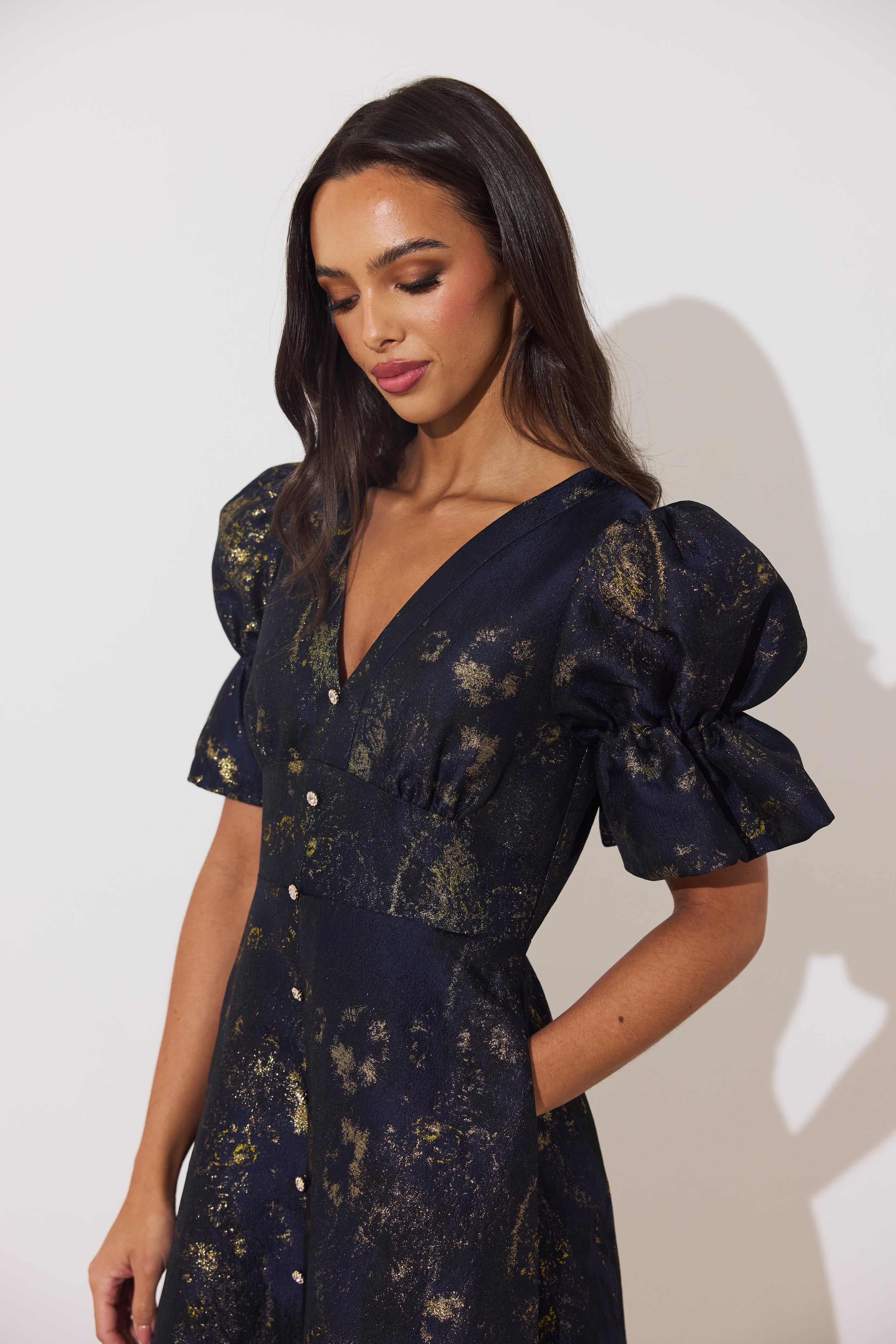 CALLIE METALLIC FULL SKIRT MIDI DRESS - MIDNIGHT BLUE GOLD