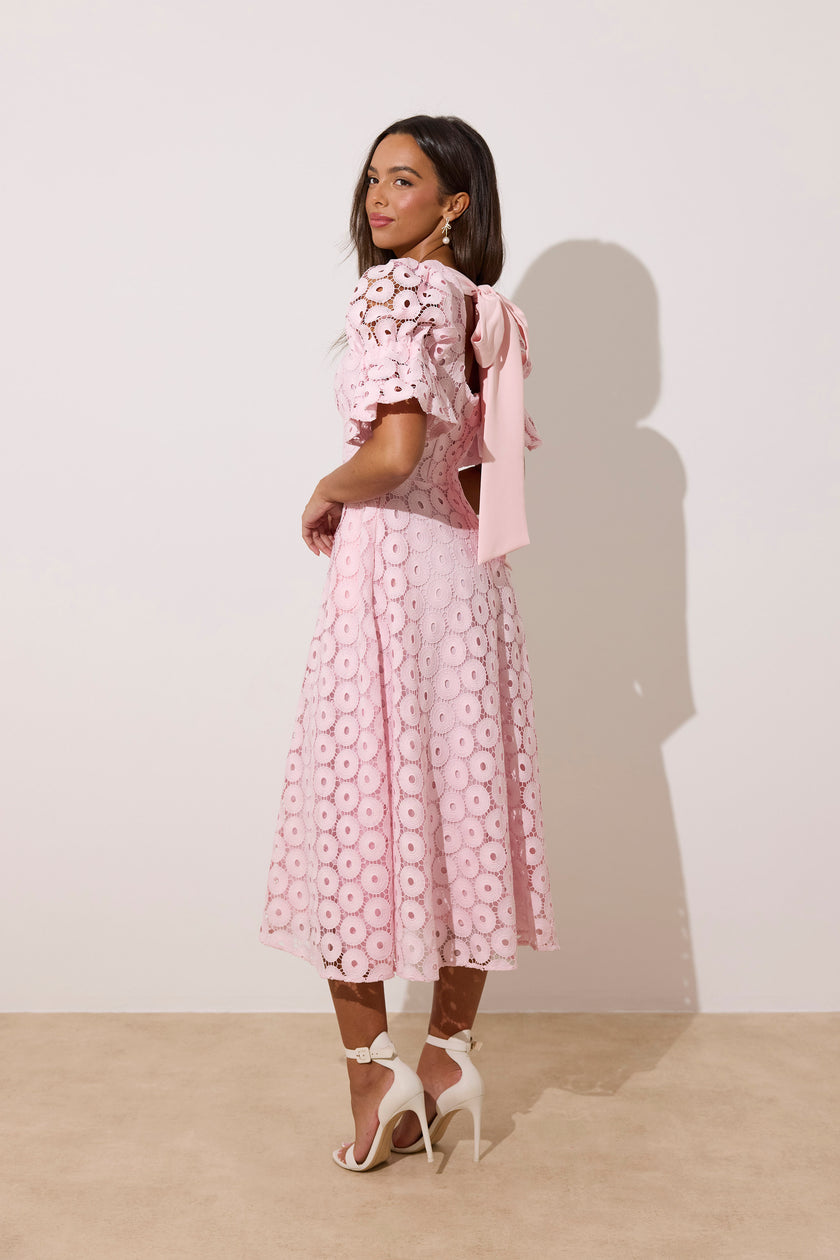 CALLIE LACE PUFF SLEEVE MIDI DRESS WTH BOW BACK - PALE PINK