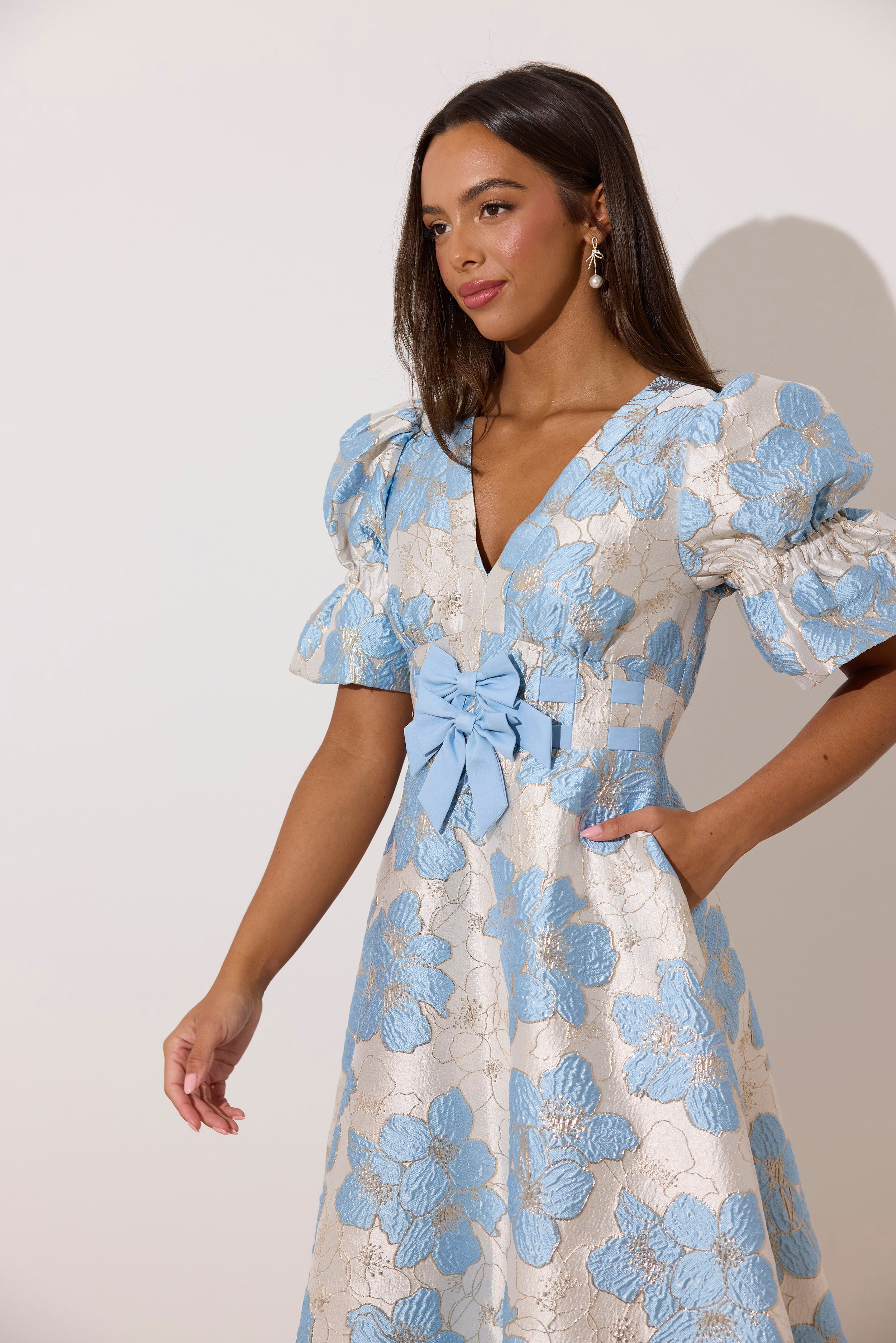 **PRE ORDER** CALLIE METALLIC PUFF SLEEVE MIDI DRESS - PALE BLUE