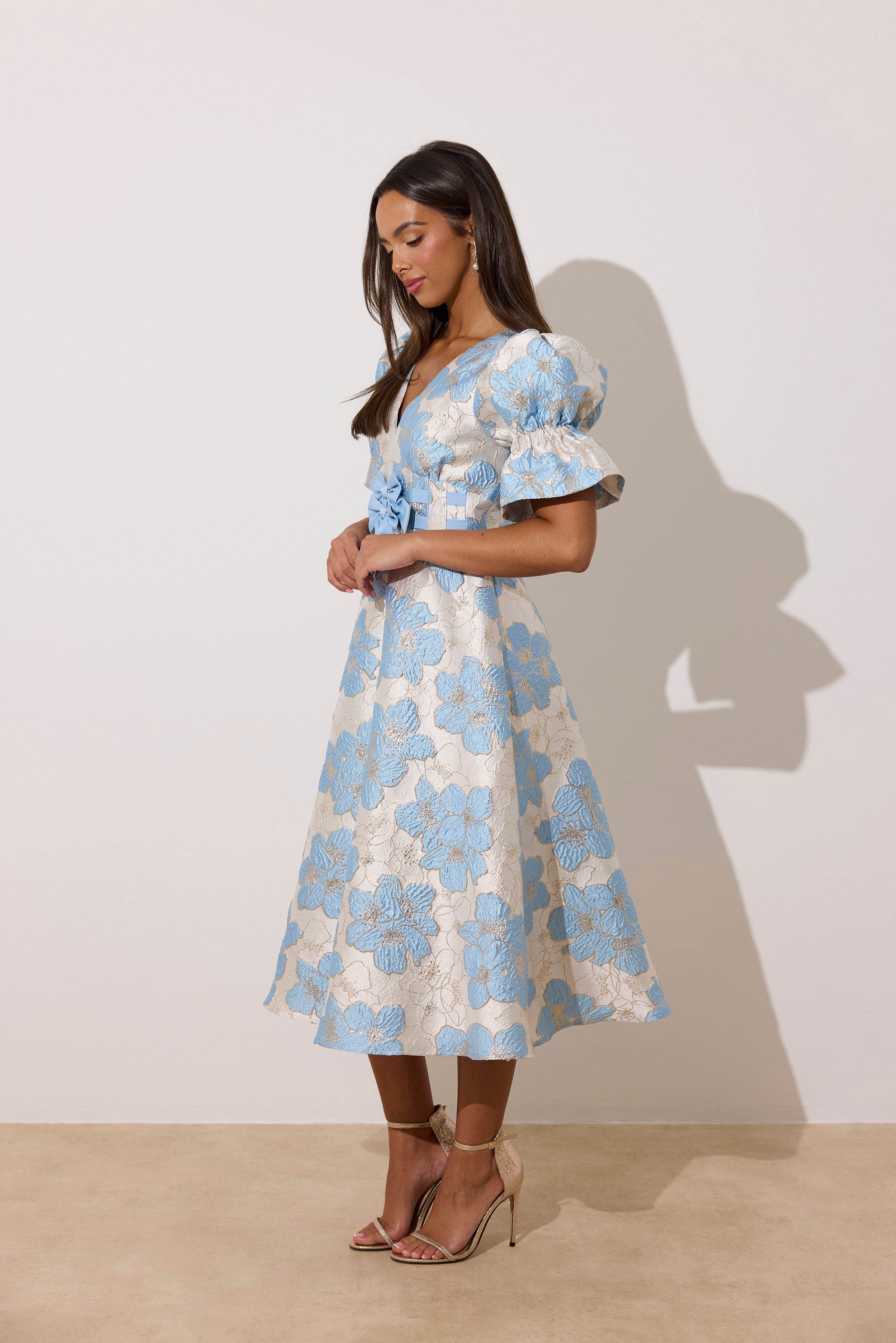 **PRE ORDER** CALLIE METALLIC PUFF SLEEVE MIDI DRESS - PALE BLUE