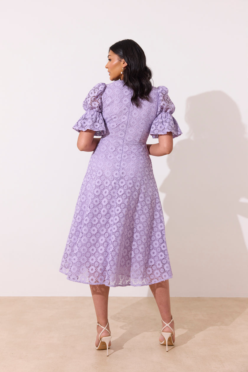 CALLIE LACE PUFF SLEEVE MIDI DRESS - LILAC
