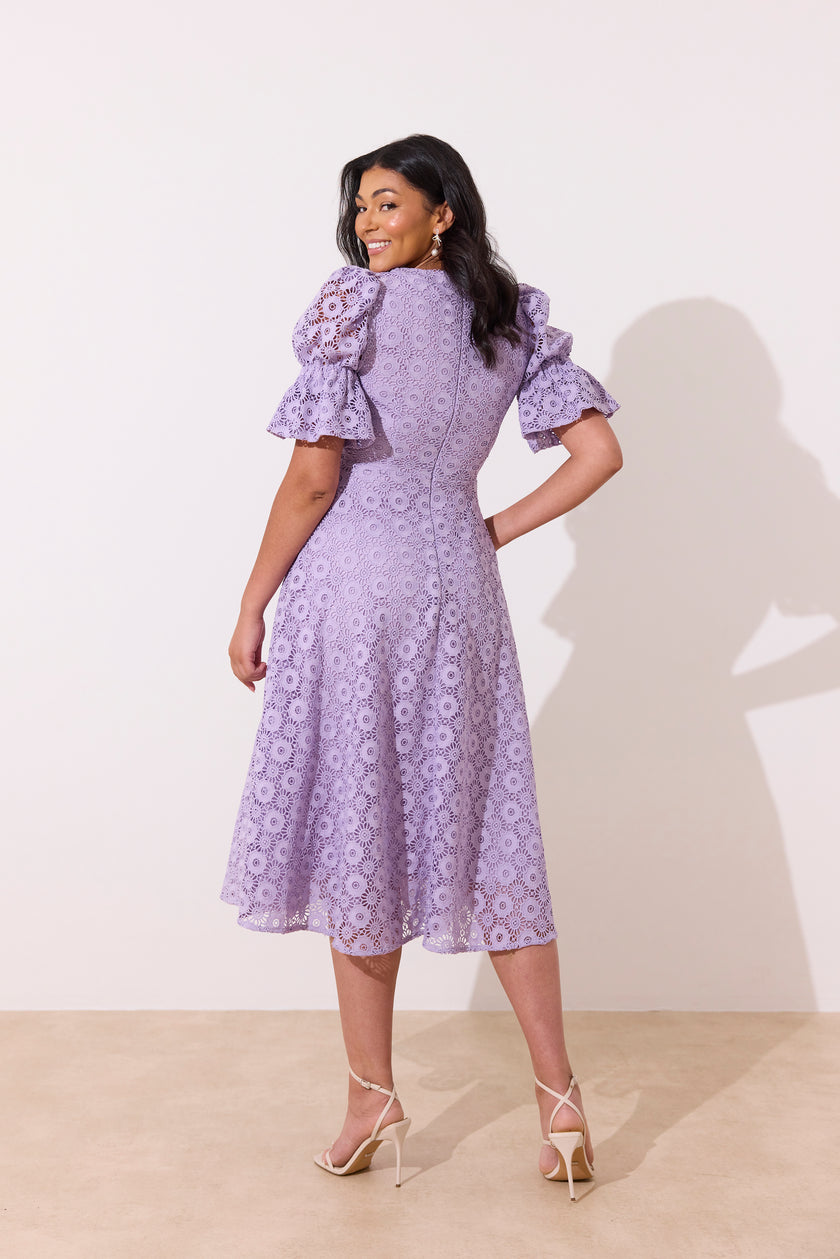 CALLIE LACE PUFF SLEEVE MIDI DRESS - LILAC