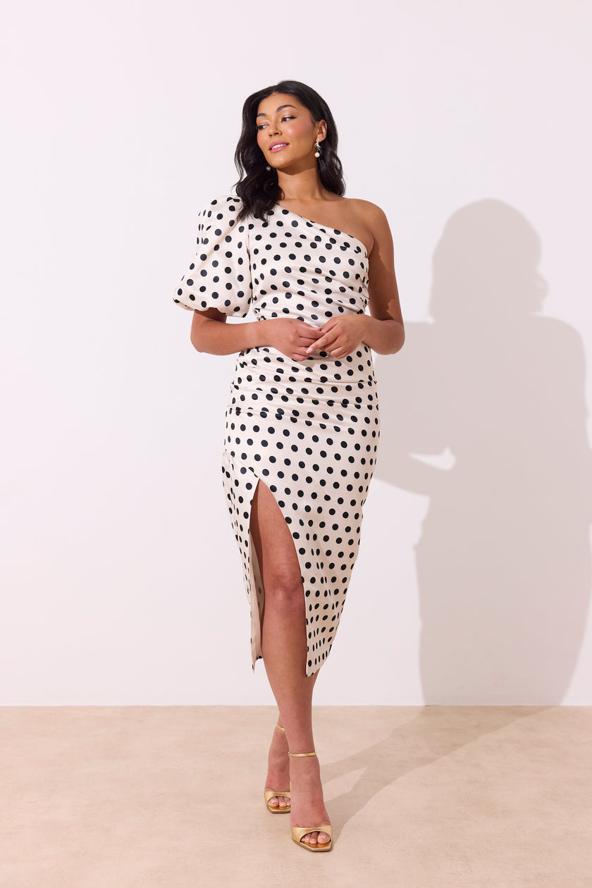 DIANA 1 SHOULDER RUCHE MIDI - CHAMPAGNE IVORY POLKA DOT
