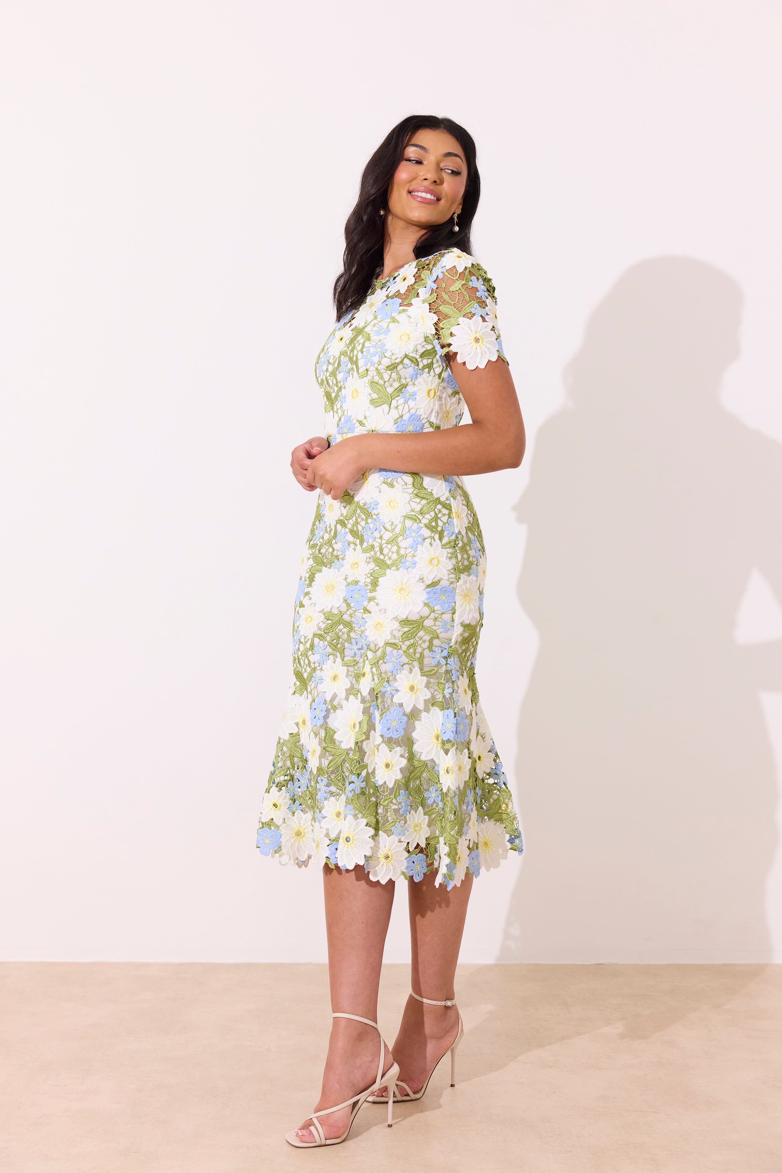 HELENA LACE FISHTAIL SWEETHEART MIDI - BLUE