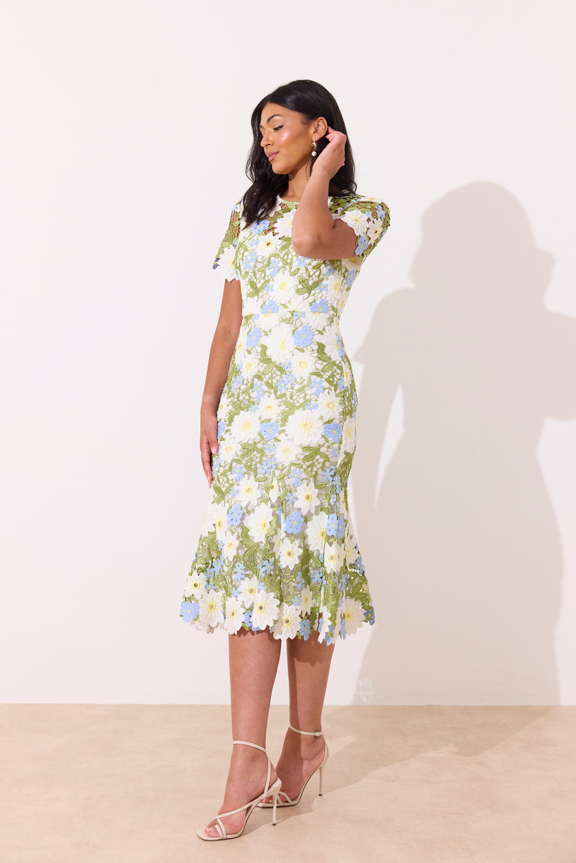 HELENA LACE FISHTAIL SWEETHEART MIDI - BLUE