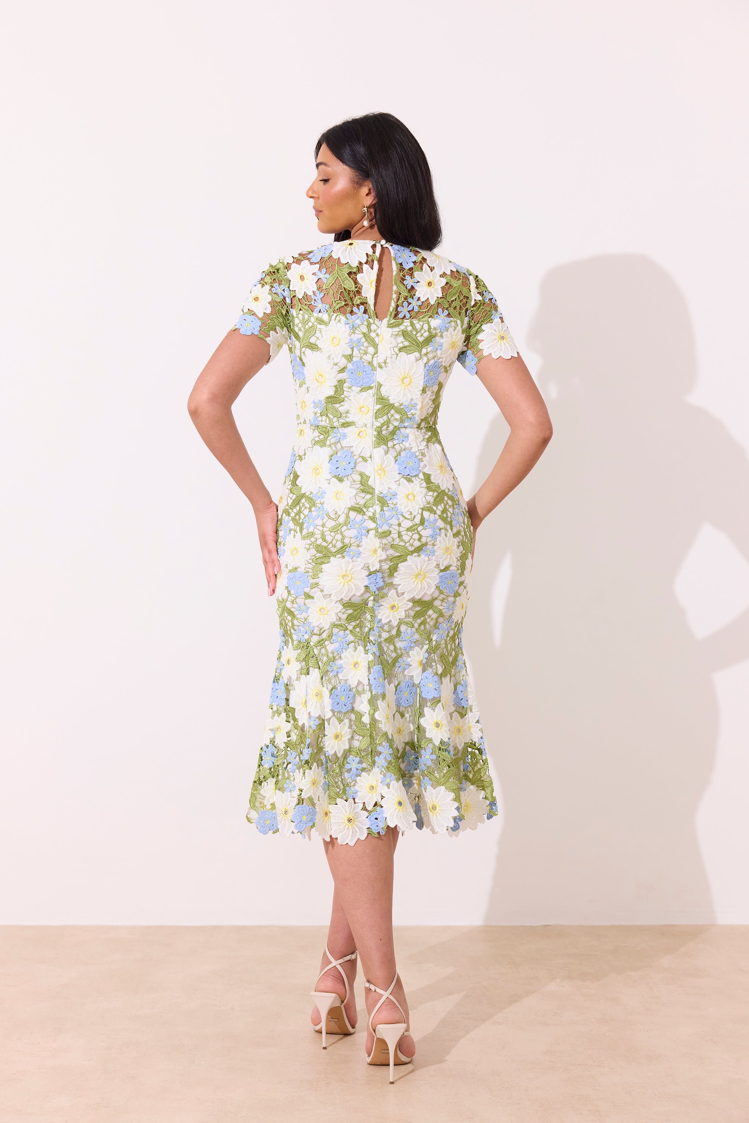 HELENA LACE FISHTAIL SWEETHEART MIDI - BLUE