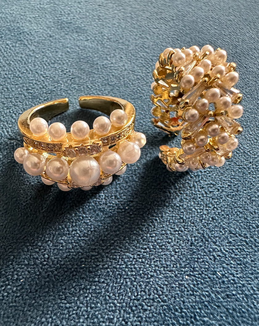 MARIA TRIPLE PEARL RING