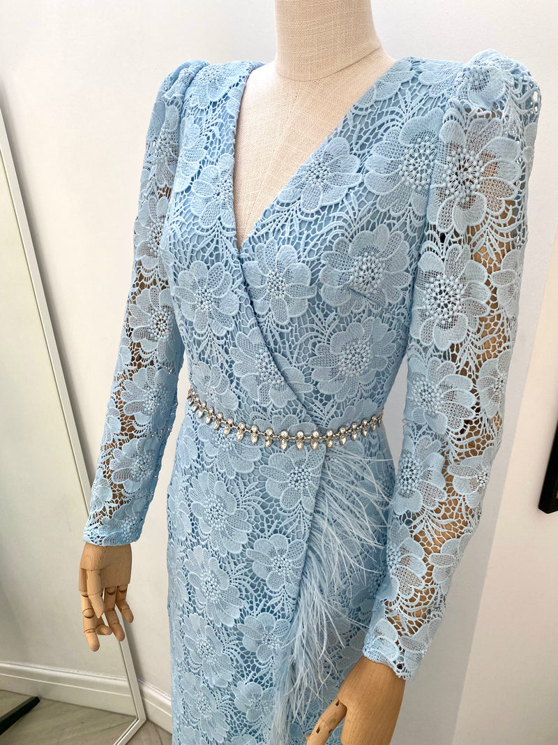 VIVIENNE FEATHER TRIM PUFF SHOULDER MIDI DRESS - PALE BLUE LACE